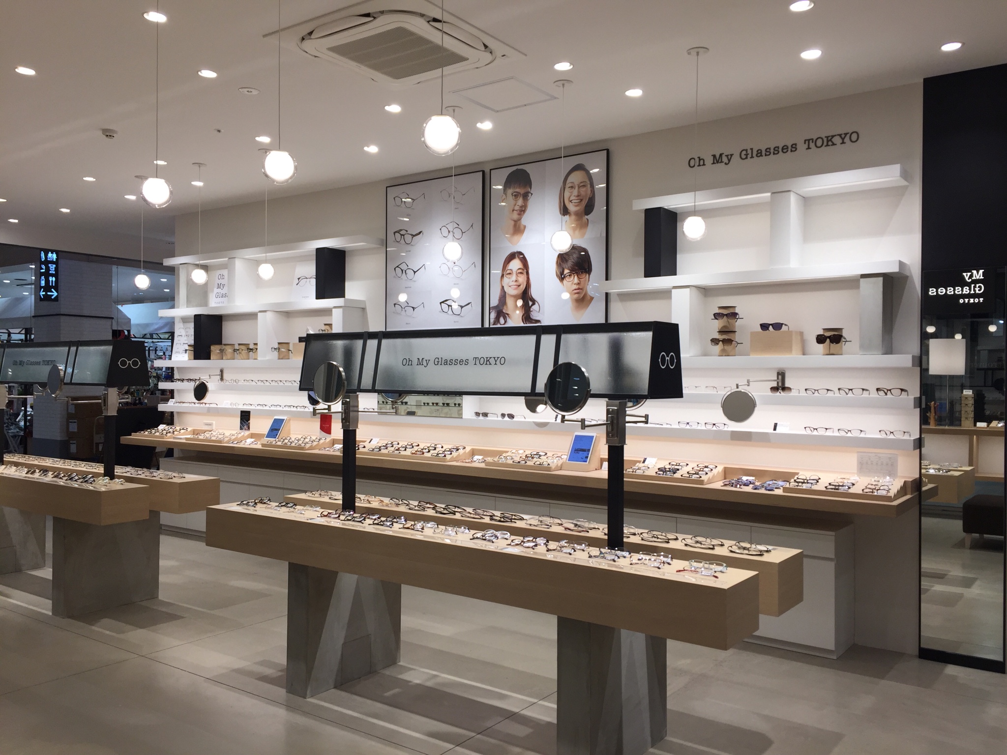 Oh My Glasses TOKYO HIROSHIMA T-SITE STORE